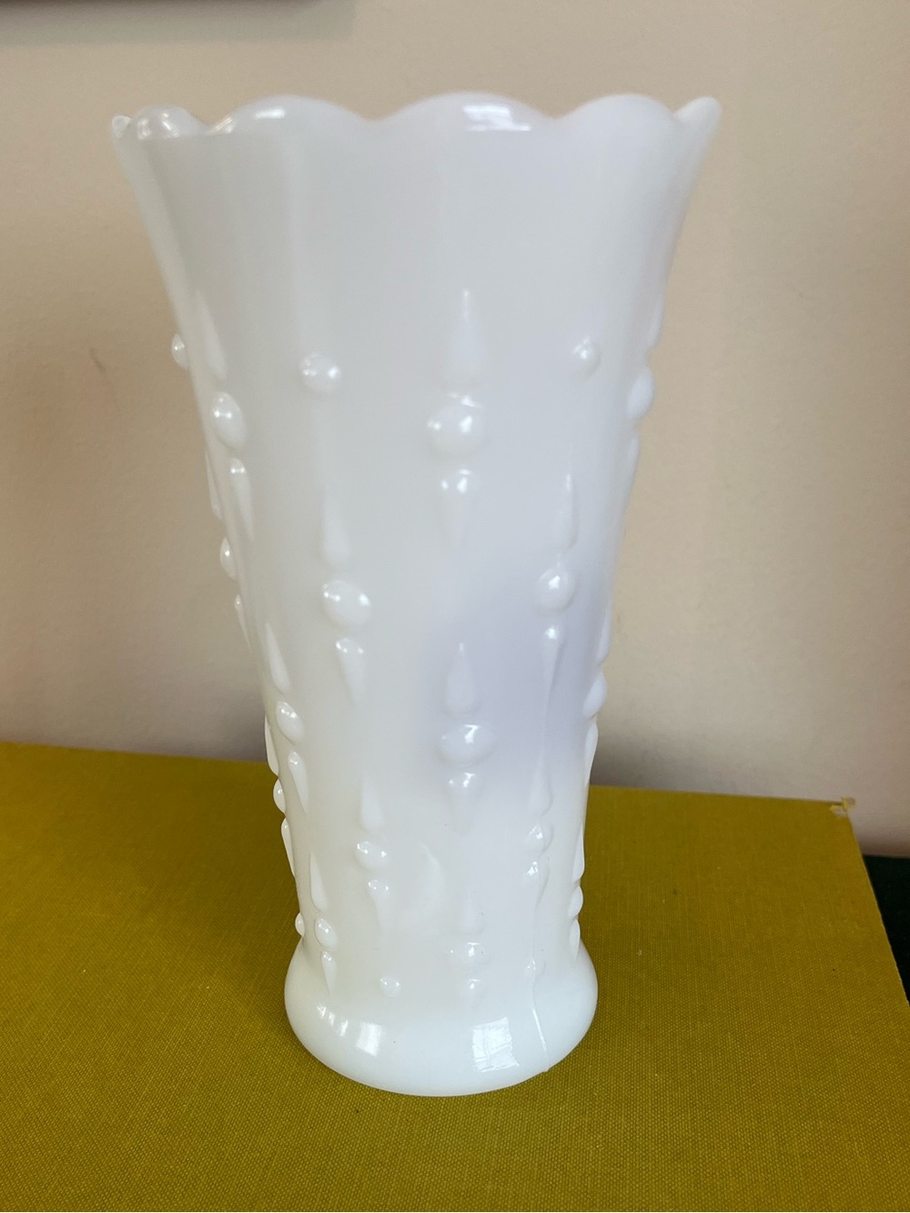 White Scalloped Milk Glass Decorative Vase